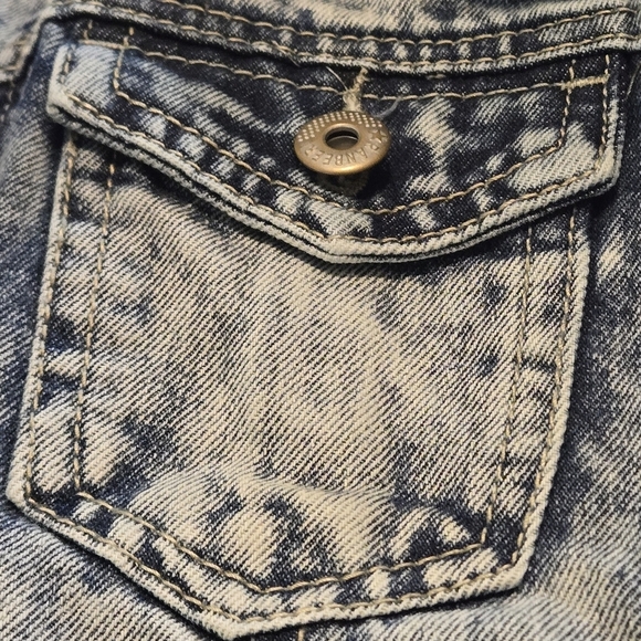 Ranbeeri Blue Stone Wash Denim Jacket 4 Pocket Button Snap Front Women’s M - Picture 10 of 14